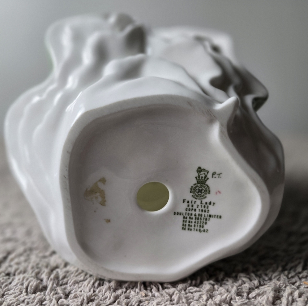 Royal Doulton Fair Lady Figurine Bone China England - Picture 9 of 12